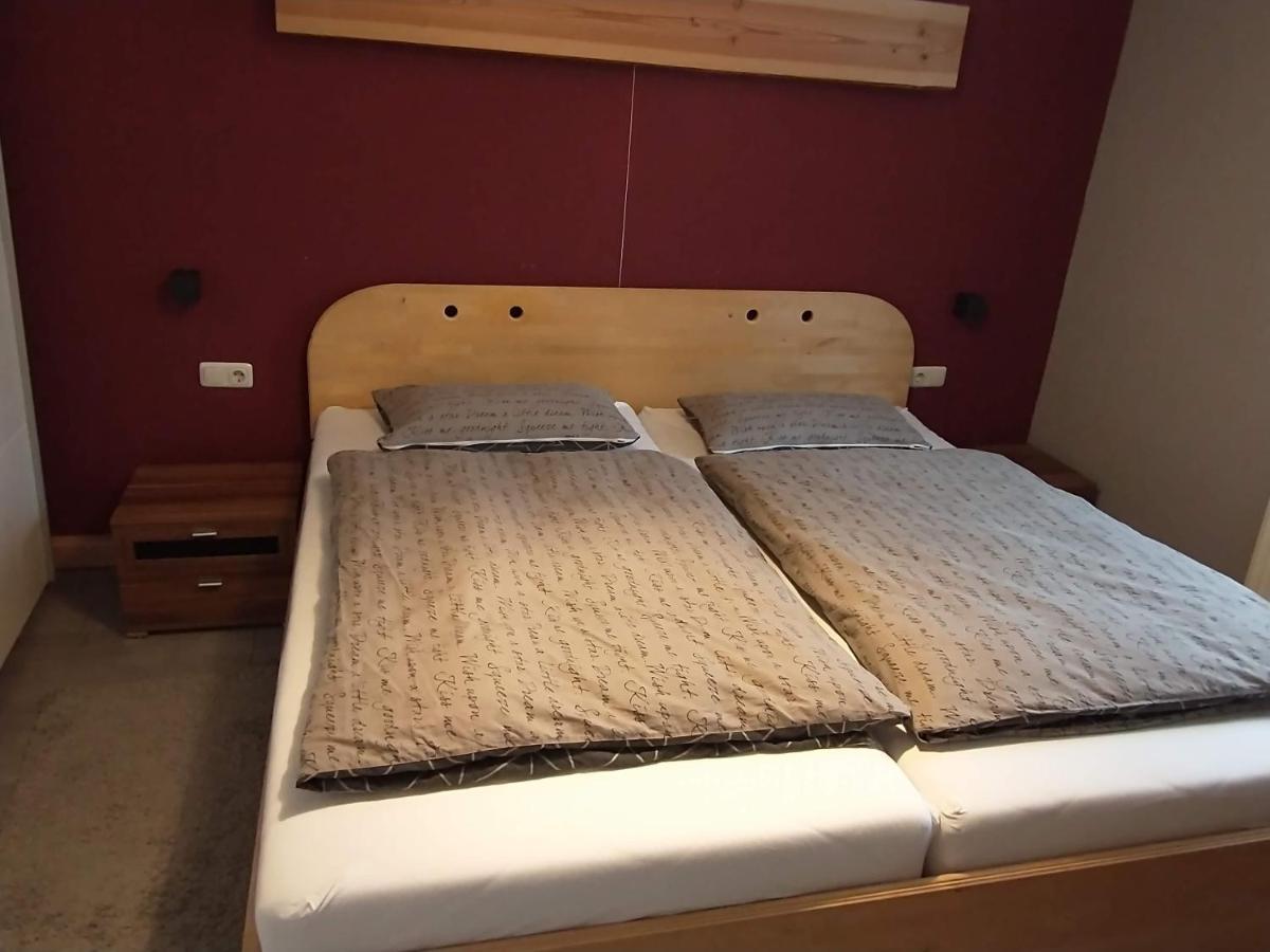 Chill Out 1 Apartment Sulzbach am Main Стая снимка